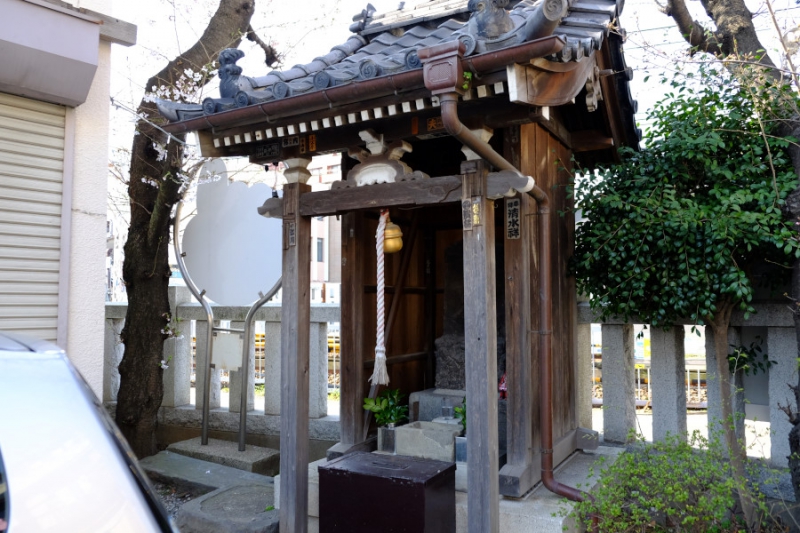 立石諏訪神社